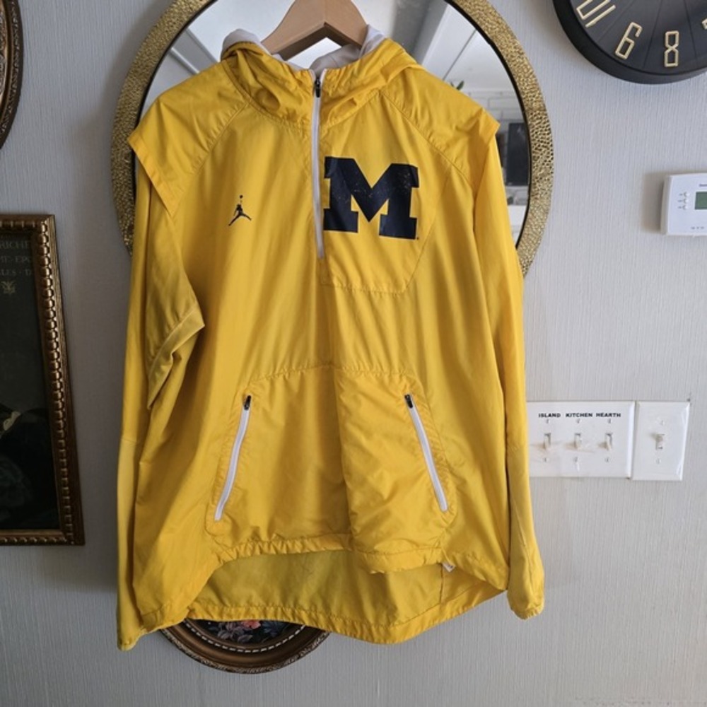Michigan Wolverines Nike Air Jordan Rain Wind Jacket Hooded 1/4 Zip Mens 2x